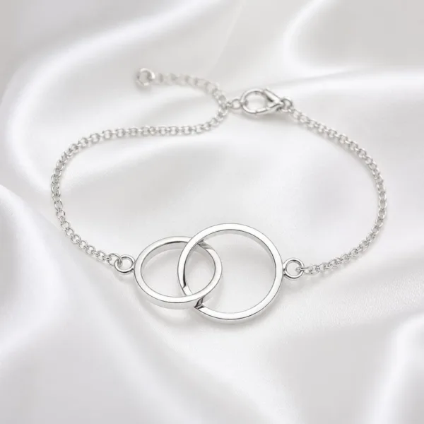 Eternity Linked Circle Bracelet